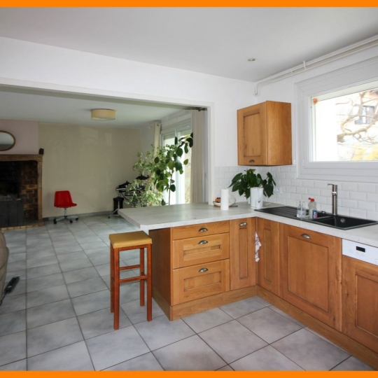  Annonces SAINTPRIEST : Maison / Villa | RILLIEUX-LA-PAPE (69140) | 128 m2 | 425 000 € 