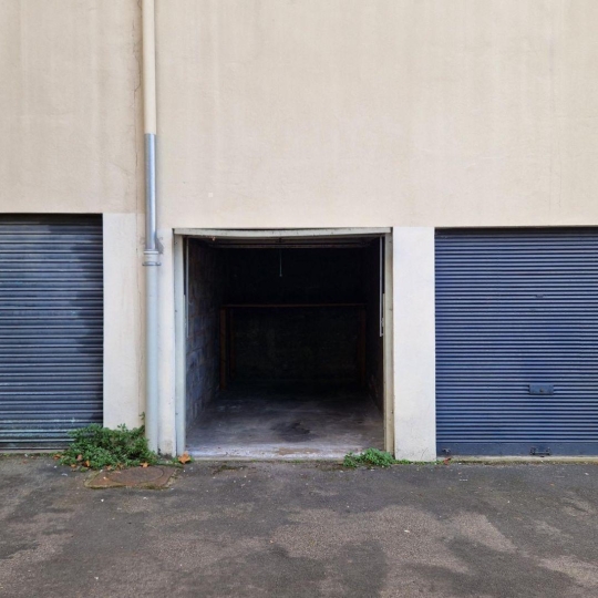  Annonces SAINTPRIEST : Garage / Parking | LYON (69003) | 10 m2 | 16 000 € 