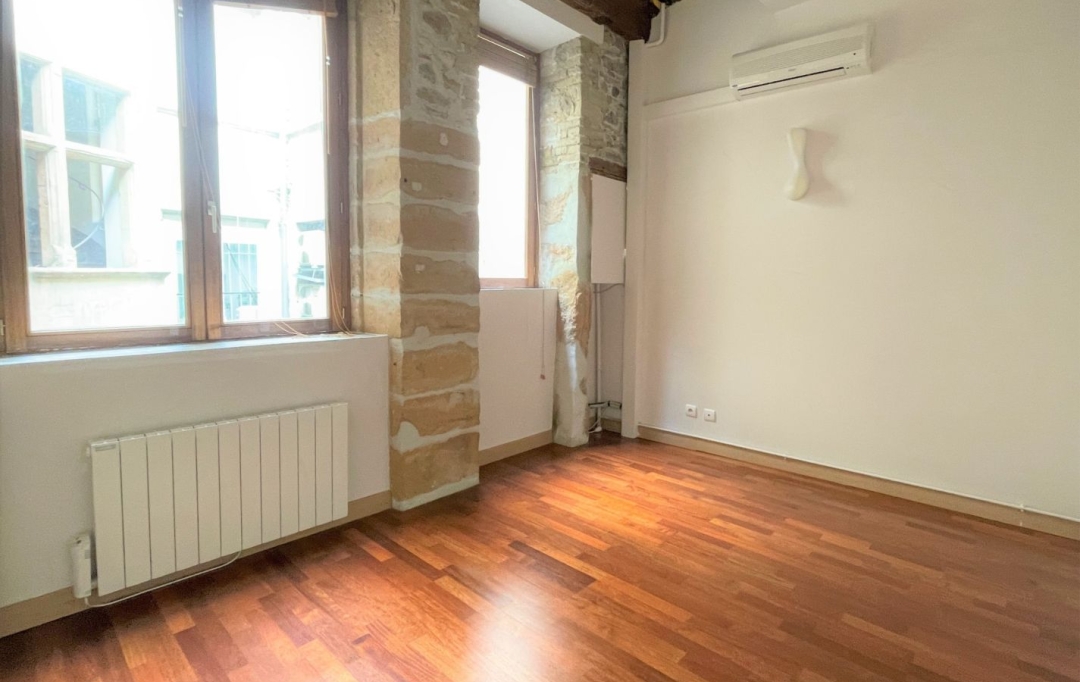 Annonces SAINTPRIEST : Appartement | LYON (69002) | 69 m2 | 1 157 € 