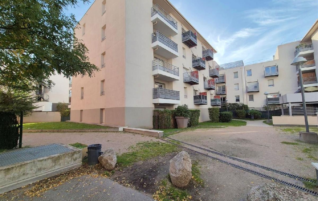 Annonces SAINTPRIEST : Appartement | PIERRE-BENITE (69310) | 55 m2 | 194 000 € 