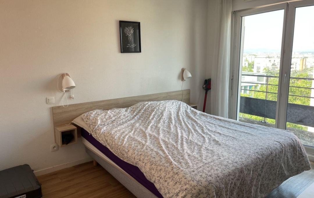 Annonces SAINTPRIEST : Appartement | LYON (69008) | 24 m2 | 95 000 € 